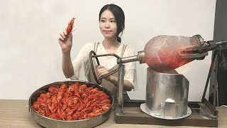 E19 Cooking Crayfish In Popcorn Popper?! Boom~Your Spicy Crayfish Is To Be Served Immediately.