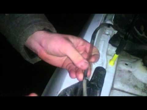 Как поменять моторчик омывателя солярис Reemplazo de boquilla de lavado Hyundai ix35. Reparación DESDE y HASTA