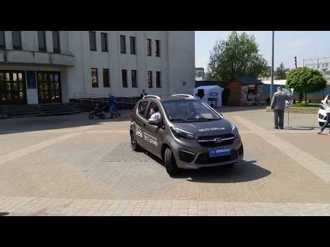 Новый пятидверный электромобиль Dojo в Украине