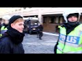 Samtal under demonstration mot SDL - Malmö 23 mars 2013