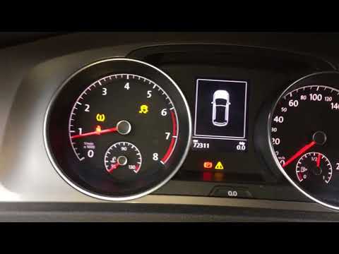 Golf 7 как снять аккумулятор Retirer la batterie Volkswagen Golf. Réparation DE et À