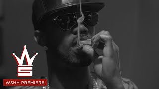 Juicy J - Denna Bitch (ft. Project Pat) Juicy J - Denna Bitch (ft. Project Pat)