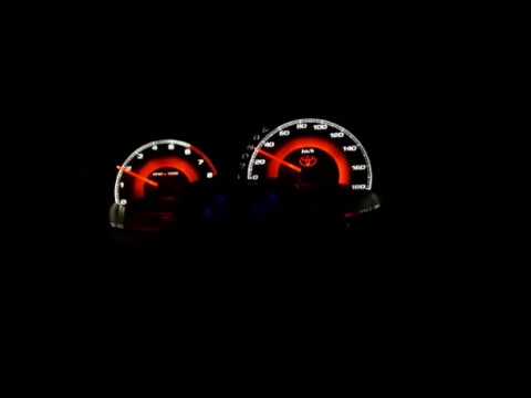 Плавный розжиг панели приборов Toyota Vitz ночь