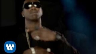 Gucci Mane - Spotlight (feat. Usher) Gucci Mane - Spotlight (feat. Usher)
