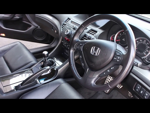 Honda Accord I-DTEC TYPE-S Finished in Crystal Black At Rix Motor Company