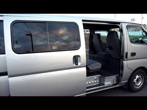 2004 Nissan Caravan
