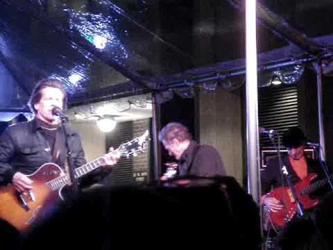 Bacon Brothers, The - I'm So Glad I'm Not Married
