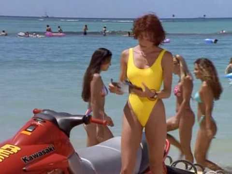 Simmone Jade Mackinnon in Baywatch Hawaii S10E03'