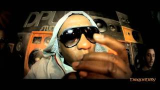 Dragon Davy - Stickee-stickee Weedmix (ft. Daddy Mory Et Taïro) Dragon Davy - Stickee-stickee Weedmix (ft. Daddy Mory Et Taïro)