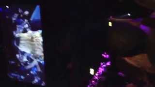 Rihanna hits fan in the face at concert!!! MUST WATCH.