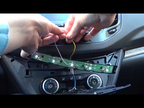 Как снять блок климата веста Turn relay replacement Лада Vesta SW. I'll fix it and go!