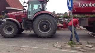 Tractor vliegt uit de bocht