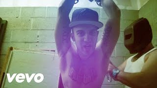 Emilio Rojas - Seek You Out (ft. Chris Webby) Emilio Rojas - Seek You Out (ft. Chris Webby)