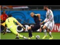 لقطات خرافية مجنونة في مباراة إسبانيا و هولندا في كأس العالم بالبرازيل