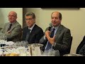S.E. Riccardo Guariglia inaugura la mostra a Varsavia su vino e olio italiani