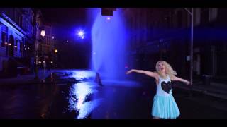 Mika Newton - Come Out and Play (OFFICIAL MUSIC VIDEO)