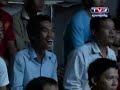 King of the Ring_Khmer Boxing-6-4-2013 part1/8-(R)Pov Sarat vs (B)Yin Borin