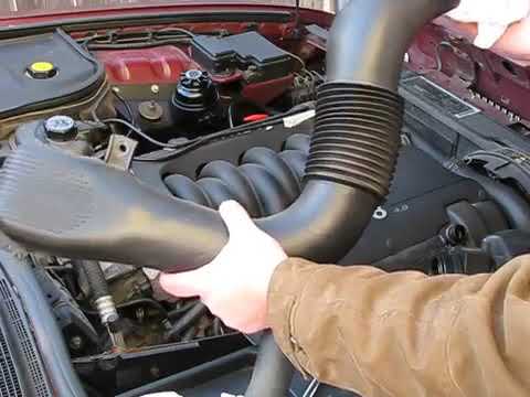 Part 1 - How to Clean The Jaguar XJ8 Vanden Plas Throttle Body to eliminate ENGINE stalling