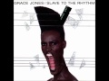 GRACE JONES 03 THE FROG AND THE PRINCESS