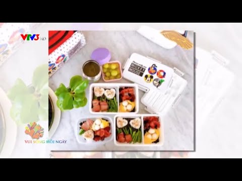 Những bữa ăn trưa yêu thương của mẹ