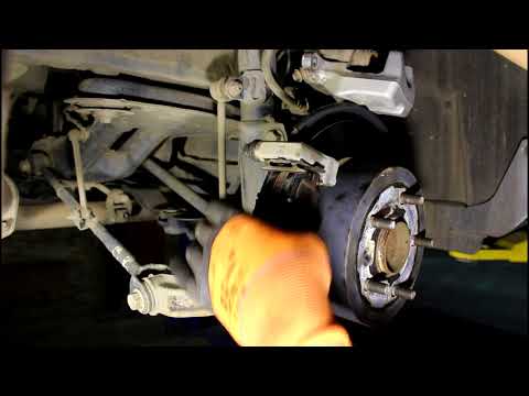 Как поменять задние колодки на камри 70 Brake fluid change Toyota Prius Alpha. Repair FROM and TO