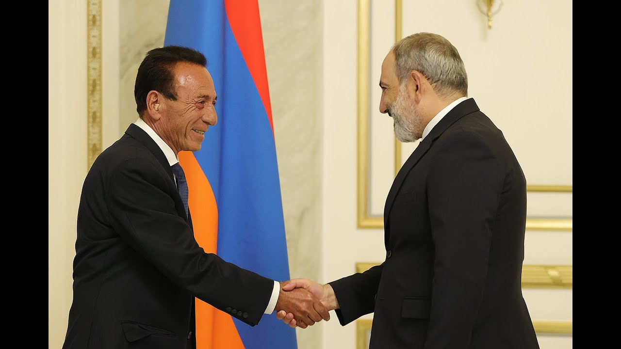 Никол Пашинян провел встречу с руководителем управления Социал-демократической партии “Гнчакян” в Армении Седраком Ачемяном