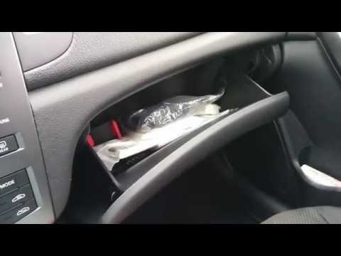 Бардачок KIA Cerato