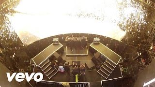 Swedish House Mafia - Greyhound (Live from Miami)