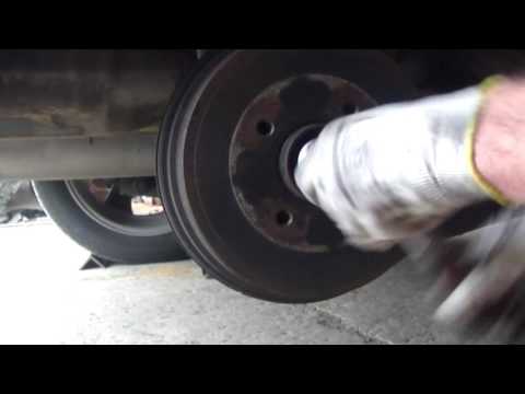 Замена ступичного подшипника ниссан ноут Nissan Note