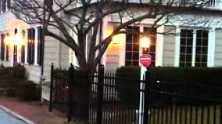 Does Anyone Live In The Amityville Horror House Today 2012