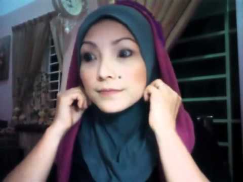  CARA PAKAI SHAWL ROSES by JelitaSARACom Views 111 Downloads 12 