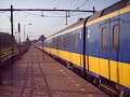 ICRm-rijtuigen geduwd door e-loc 1745 op station Blerick