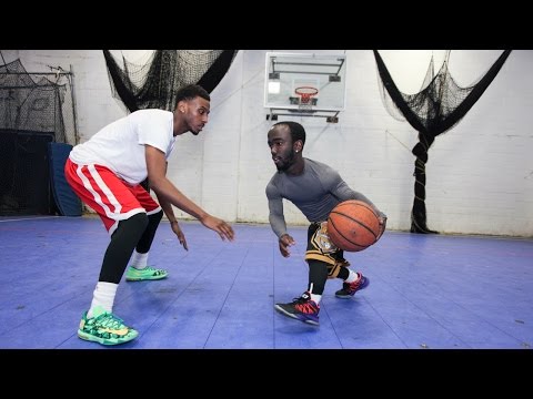 Dwarf Basketballer: Proving Size Doesn't Matter
