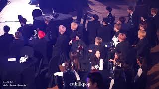 171115 AAA Seventeen JBJ Jung Sewoon, Gugudan React To Nuest W's Where You At (Asia Artist Awards)