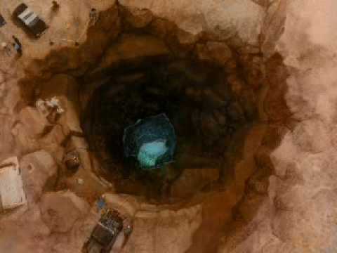 Sinkholes Guatemala on My Tv Moments   Man Falls Into Sinkhole In Guatemala 2010