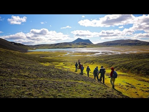 Volcanic trails of Iceland - Trekking in the wilderness of the Strutur trail