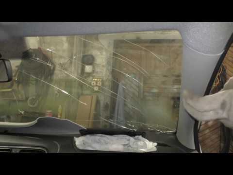 VW Polo Sedan - как снять накладку стойки лобового стекла