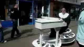 Abram alas, vem aí a freira