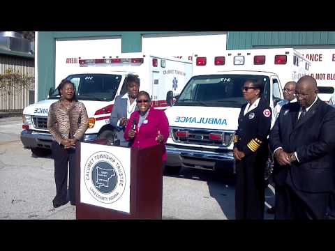Mayor Freeman-Wilson accepts ambulance donations