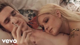 Halsey - Ghost