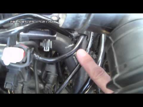 Шланги и патрубки на двигателе Ford Fusion