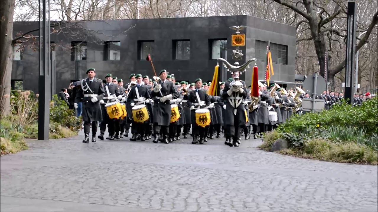German Bundeswehr Military Honors- March from Petersburg