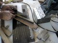 Ingletadora casera con sierra circula portátil, corte en ángulo a 45 º y 90º (prueba).