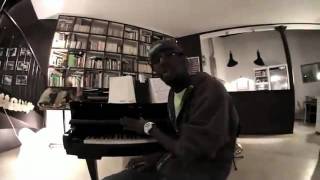 1995 (Sneazzy & Alpha Wann) - Hi Haters (Remix) 1995 (Sneazzy & Alpha Wann) - Hi Haters (Remix)