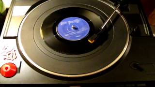 Sex Pistols - God Save The Queen - Vinyl 45 rpm - 1977 - YouTube
