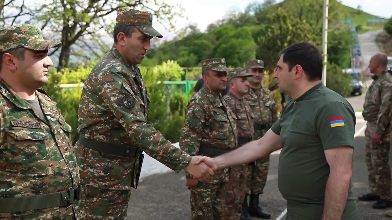 ՀՀ պաշտպանության նախարար Սուրեն Պապիկյանն այցելել է 3-րդ բանակային զորամիավորում: