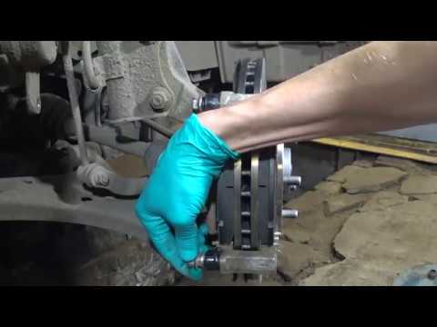 Suzuki Grand Vitara (2005-2008) - Ремонт суппорта. Suzuki Grand Vitara (2005-2008) - brake revision. Suzuki Grand Vitara (2005-2008) - Ремонт суппорта. Suzuki Grand Vitara (2005-2008) - brake revision.