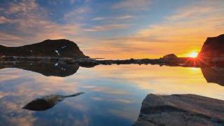 Matt Bukovski feat. Tiff Lacey - Swept Away (Relaxing Video)