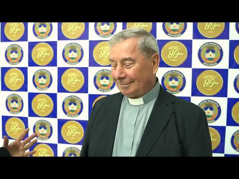 Padres e diácono da Diocese recebem Comenda Apucarana 80 anos