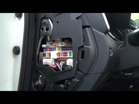 Emplacement dans le fusible airbag Infiniti QX70